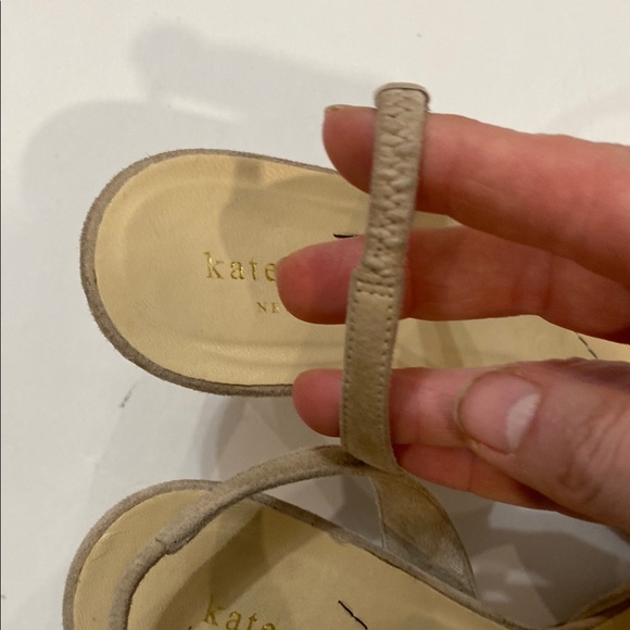 Kate Spade Tan Suede Bow Heels Size 9.5B - Picture 10 of 16